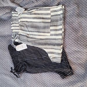 2 pair of women's shorts